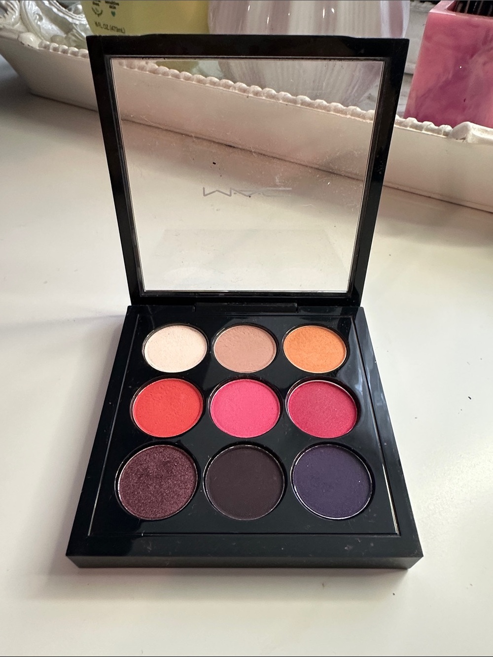 MAC Cosmetics Eye Shadow x 9